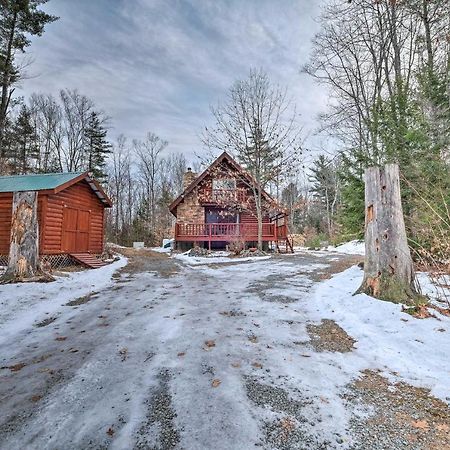 Secluded Johnsburg Retreat With Hot Tub And Fire Pit Villa Eksteriør bilde