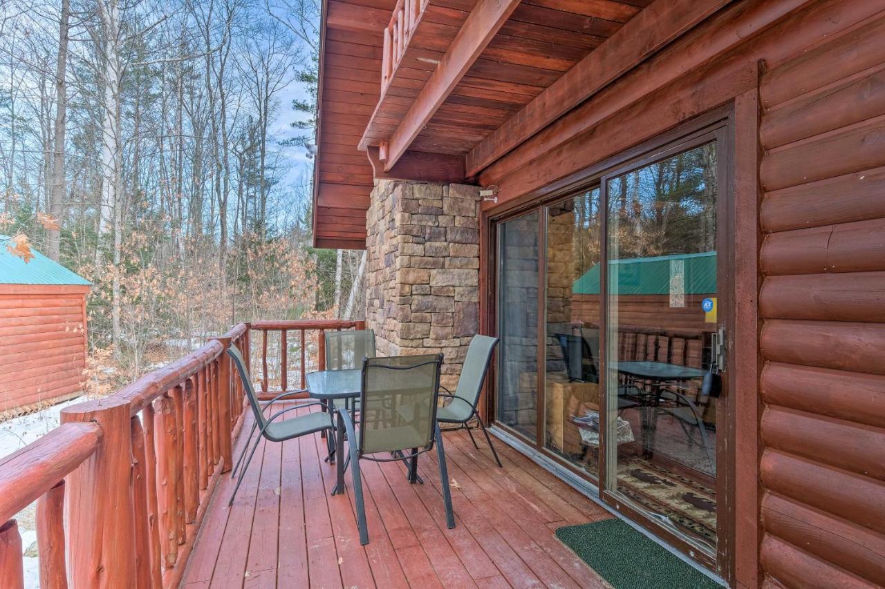 Secluded Johnsburg Retreat With Hot Tub And Fire Pit Villa Eksteriør bilde